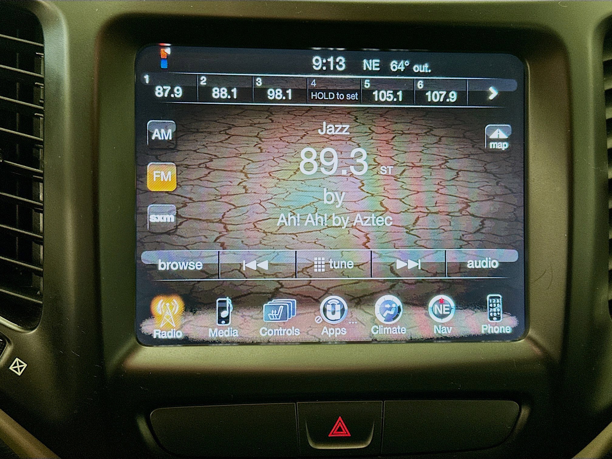 Used 2017 Jeep Cherokee Latitude w/ True North Edition AWD/4WD image 21