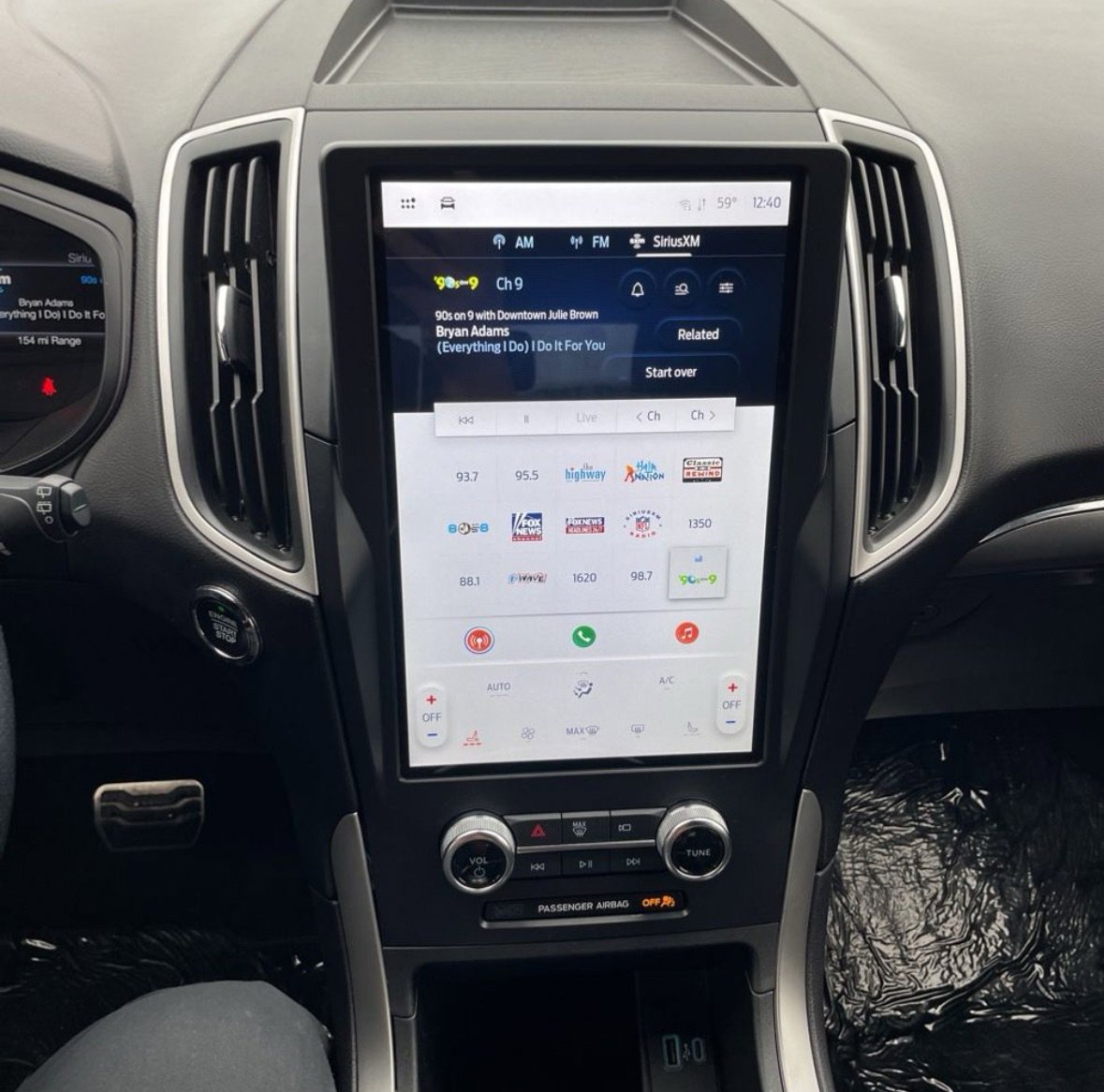 Used 2024 Ford Edge ST-Line image 14