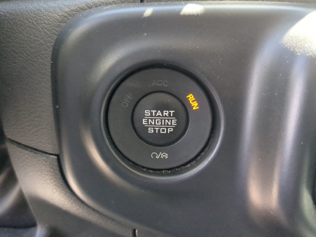 Used 2022 Jeep Gladiator Sport AWD/4WD image 30