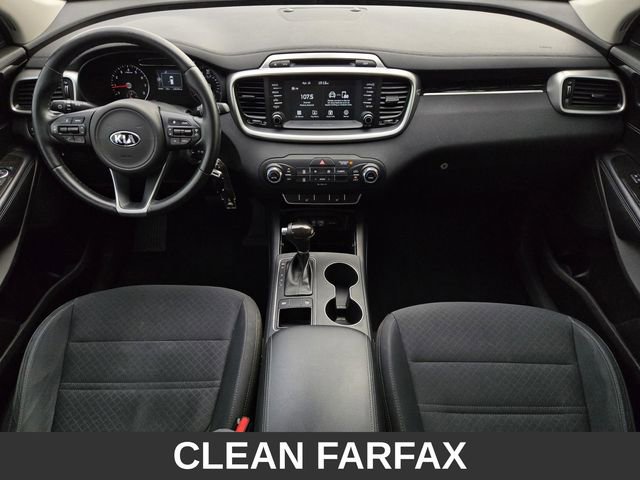 Used 2018 Kia Sorento LX image 16