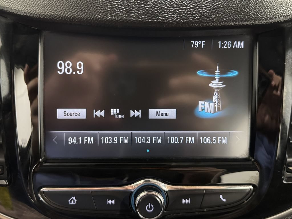 Used 2017 Chevrolet Trax LS AWD/4WD image 3