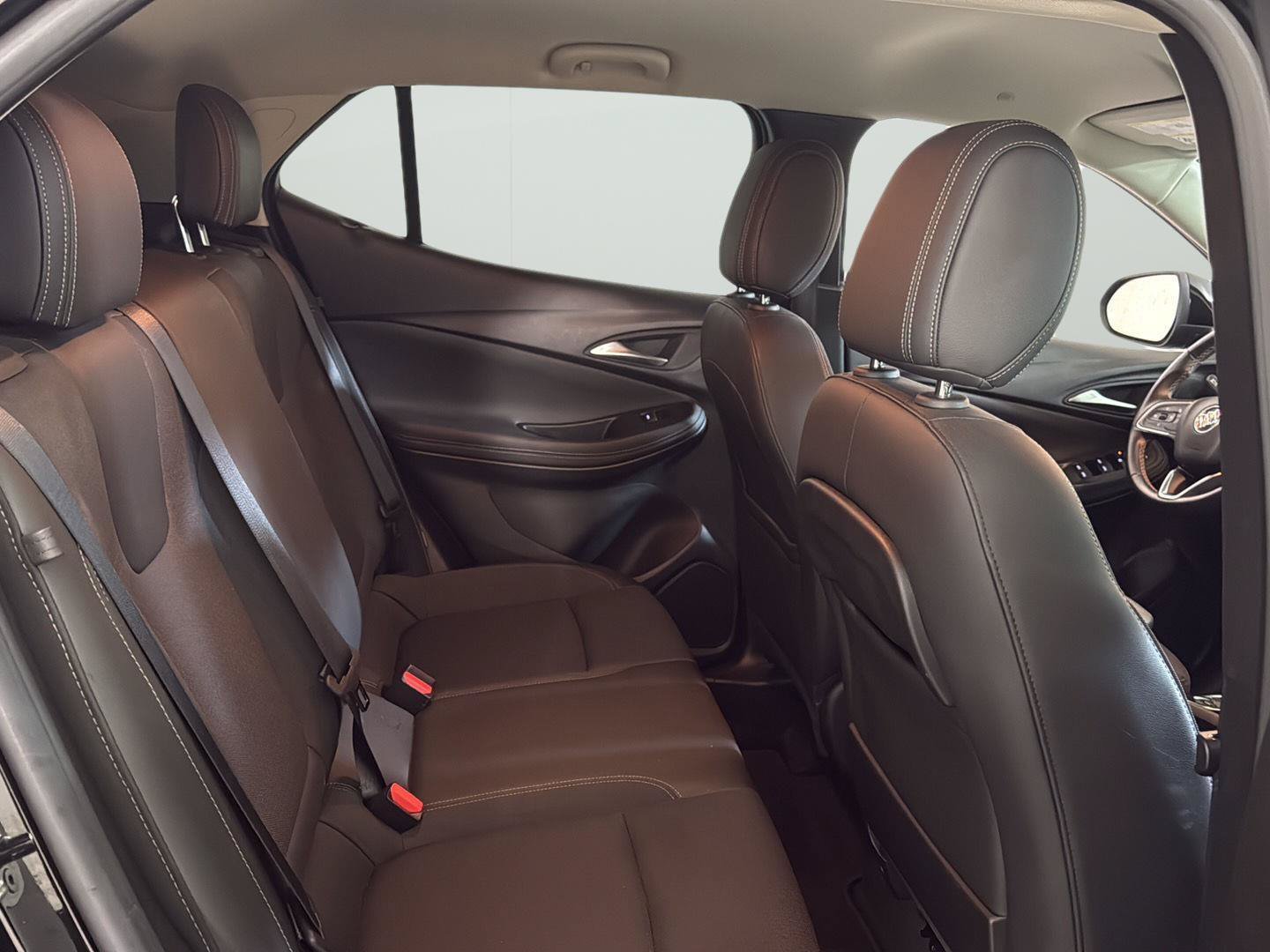Certified 2023 Buick Encore GX Preferred w/ Cold Weather Comfort Package FWD image 19