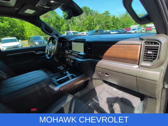 Certified 2023 Chevrolet Silverado 1500 High Country w/ High Country Premium Package AWD/4WD image 30