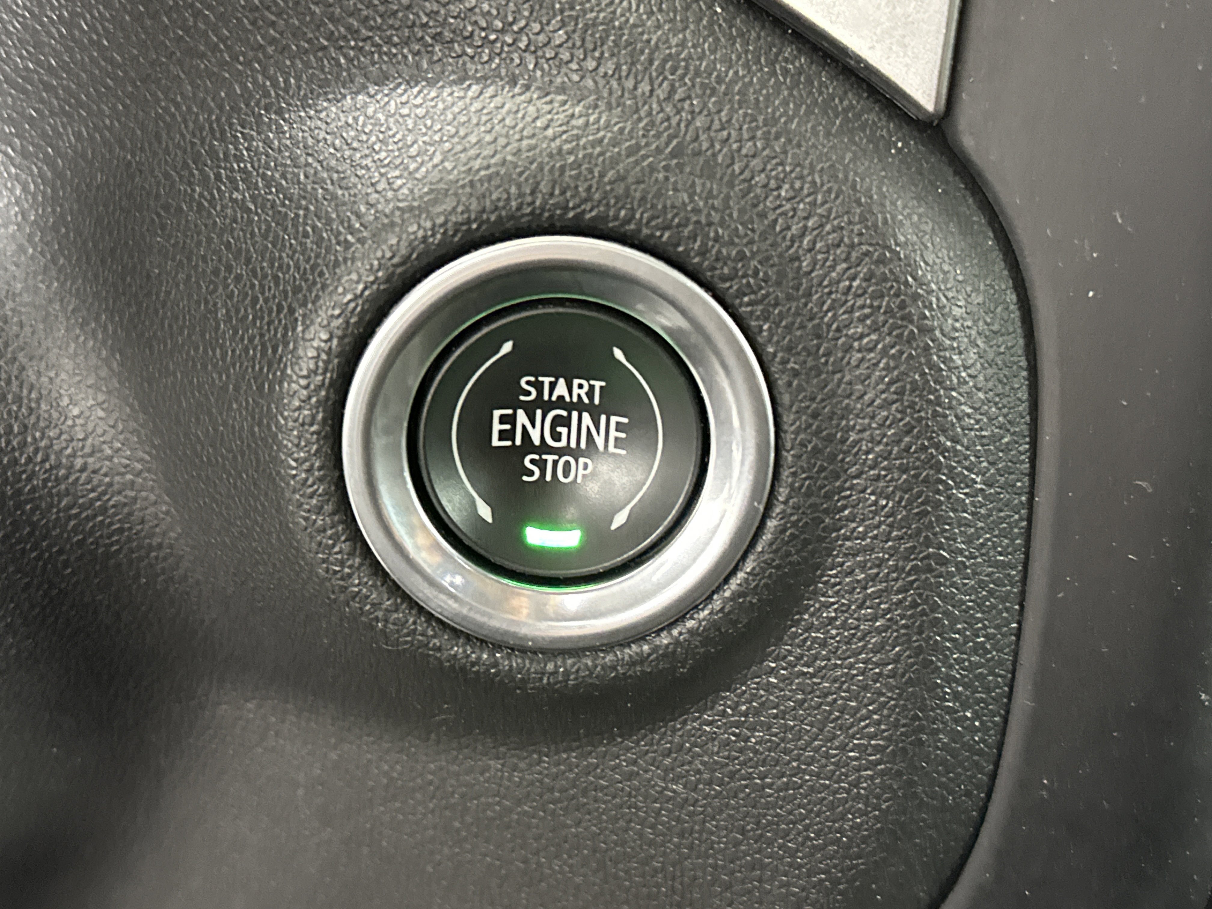 Certified 2022 Chevrolet Silverado 1500 RST image 27