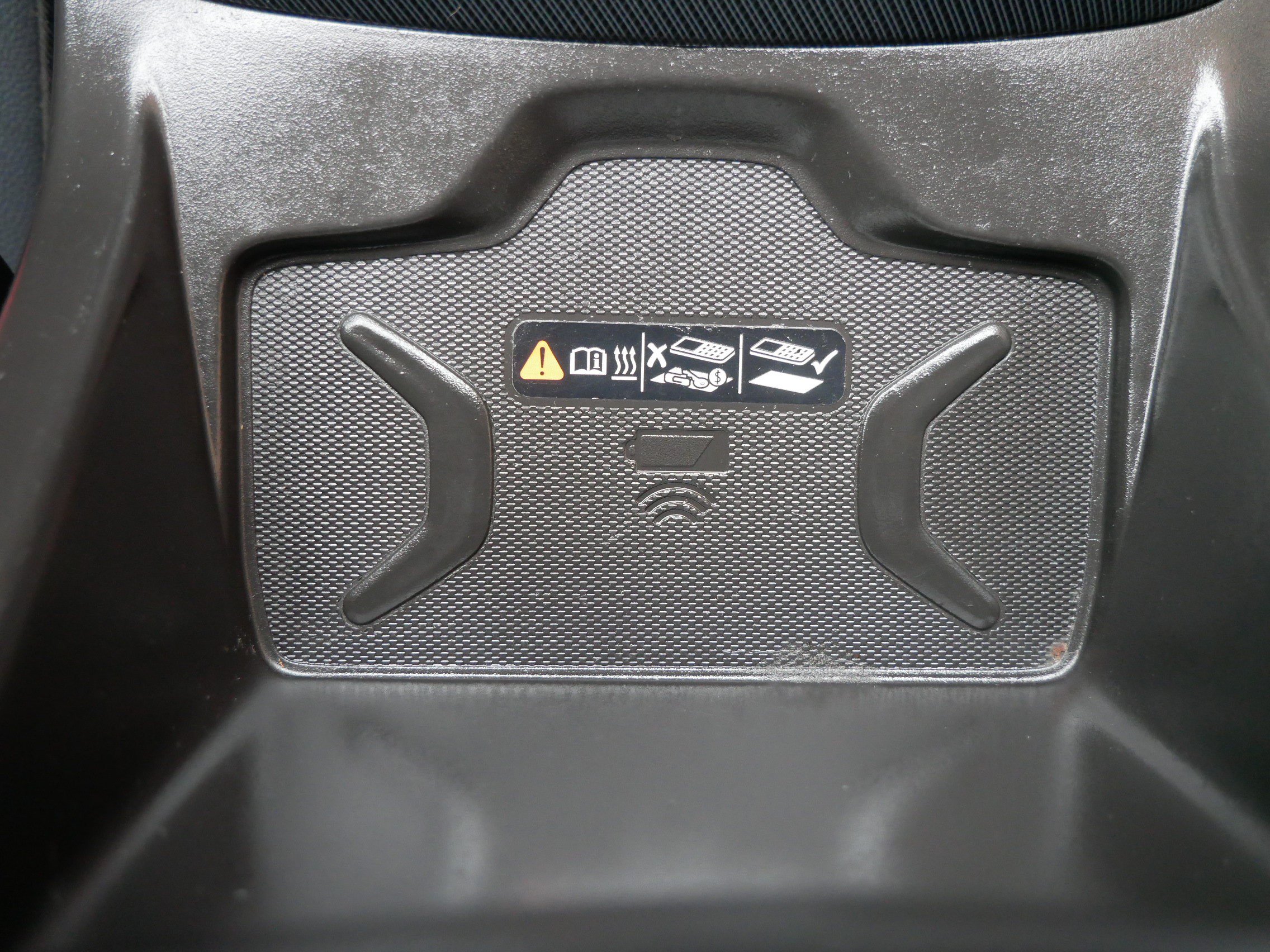 Used 2019 Chevrolet Colorado Z71 AWD/4WD image 22