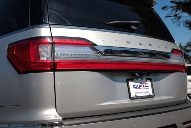 Used 2018 Lincoln Navigator L Select w/ Technology Package AWD/4WD image 22