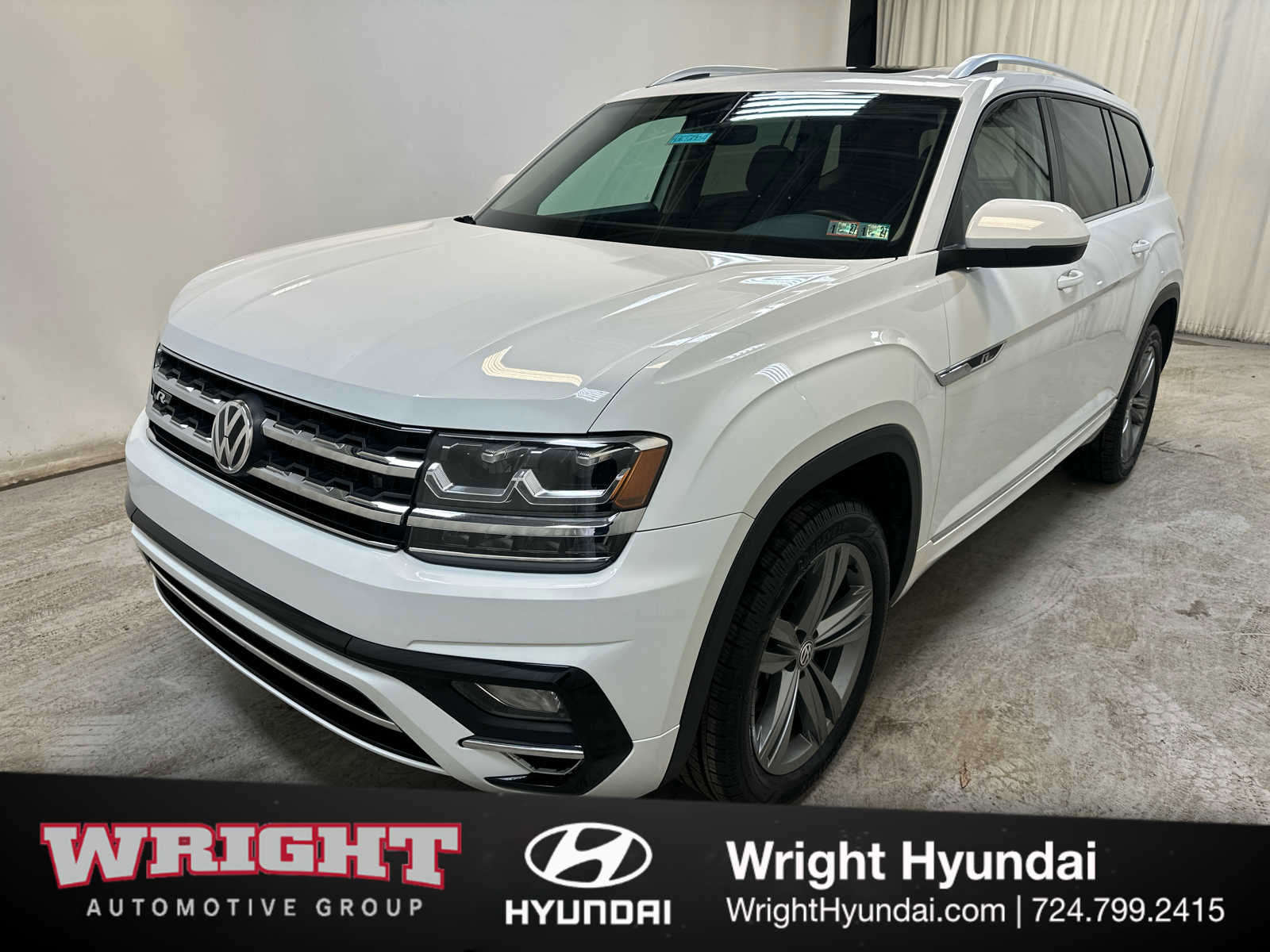 Used 2019 Volkswagen Atlas SE w/ Panoramic Sunroof Package image 3