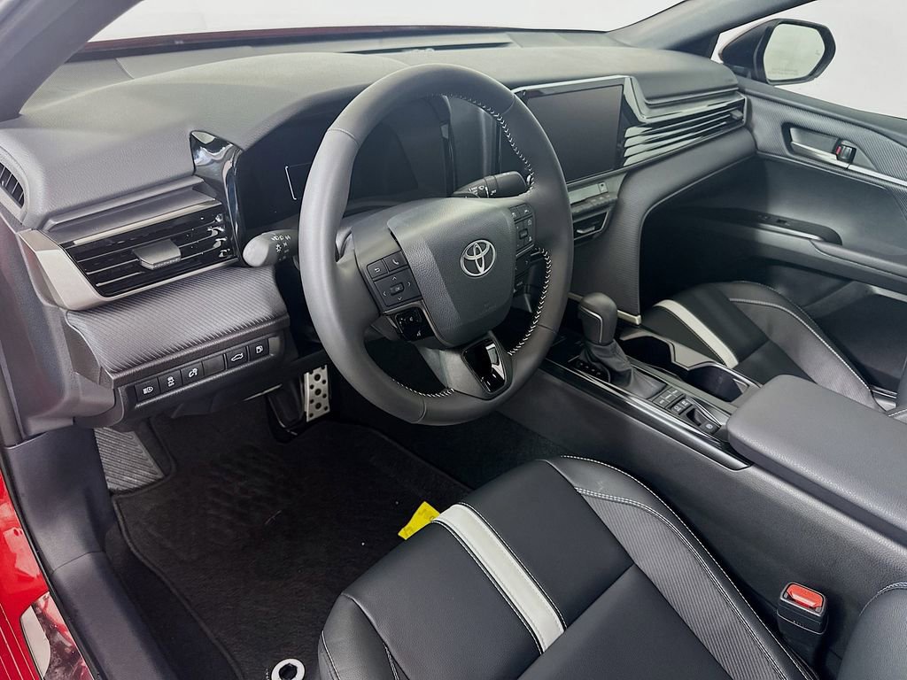 Certified 2025 Toyota Camry SE image 9