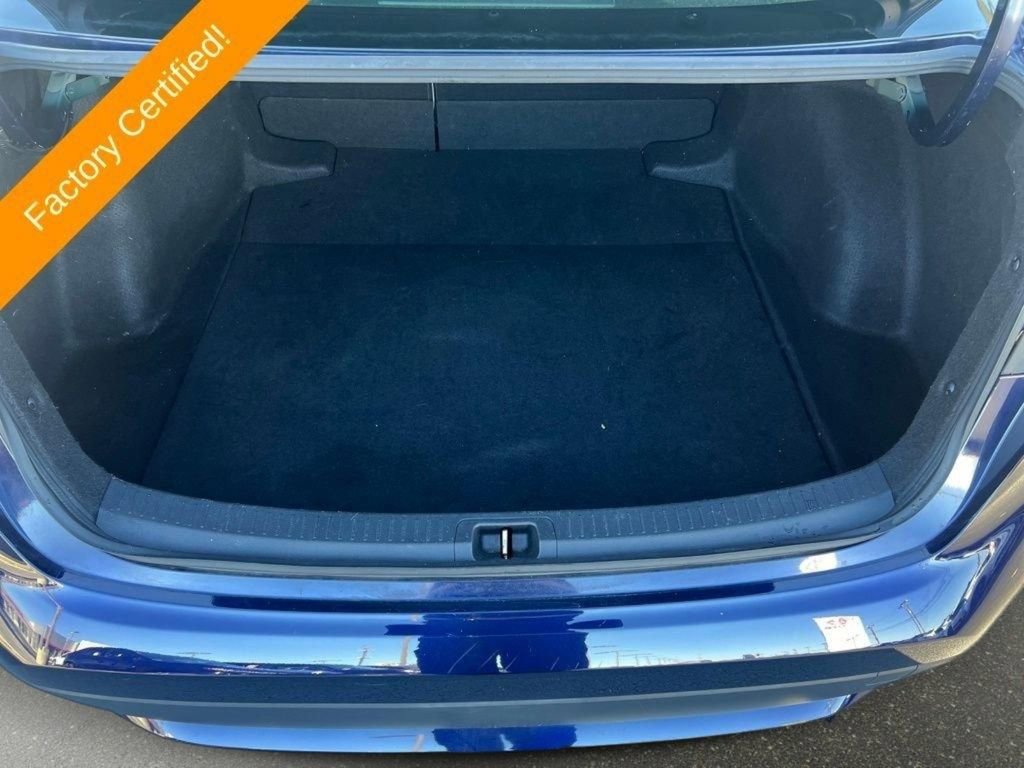 Used 2022 Toyota Corolla LE image 25