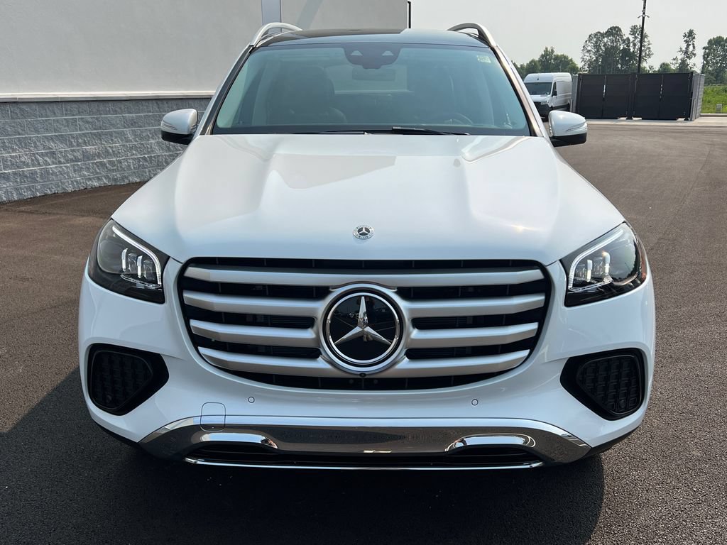New 2026 Mercedes-Benz GLS 450 4MATIC image 3