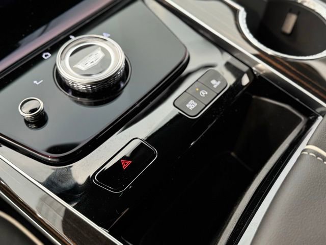 New 2026 Cadillac Escalade Luxury AWD/4WD image 13