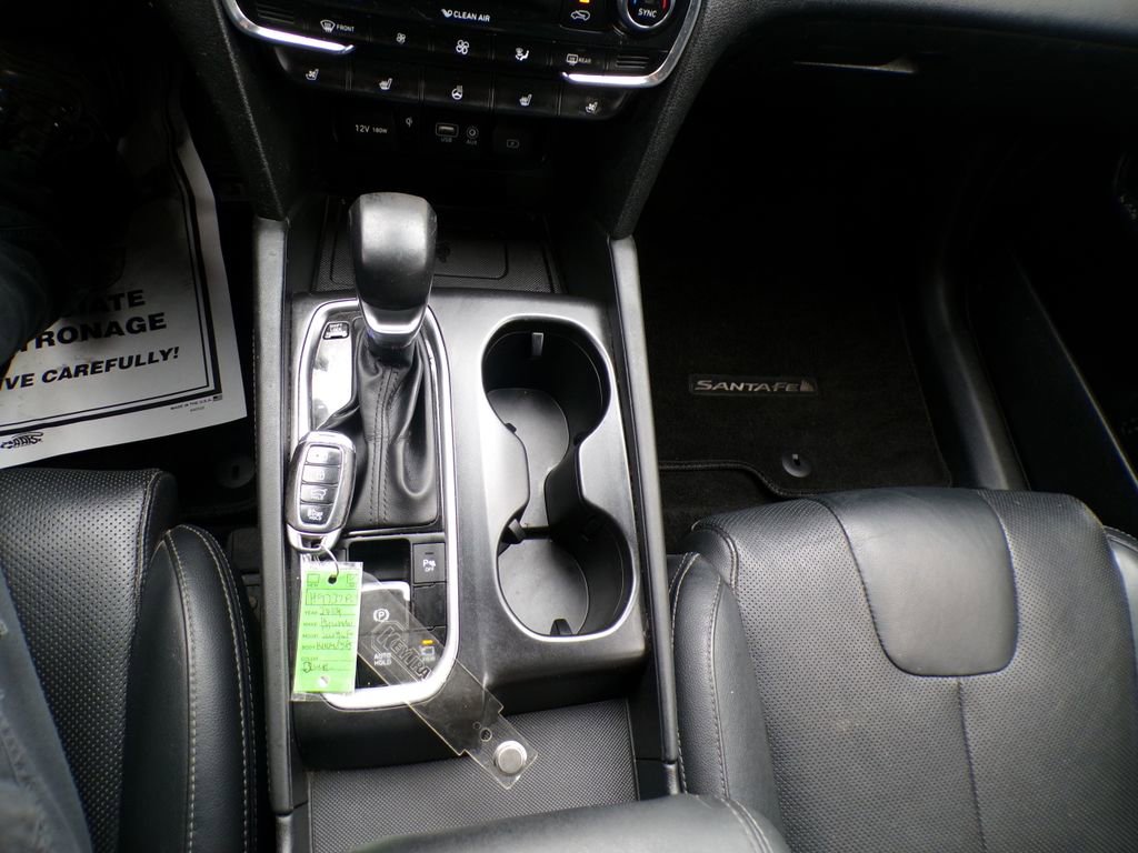 Used 2019 Hyundai Santa Fe AWD image 24
