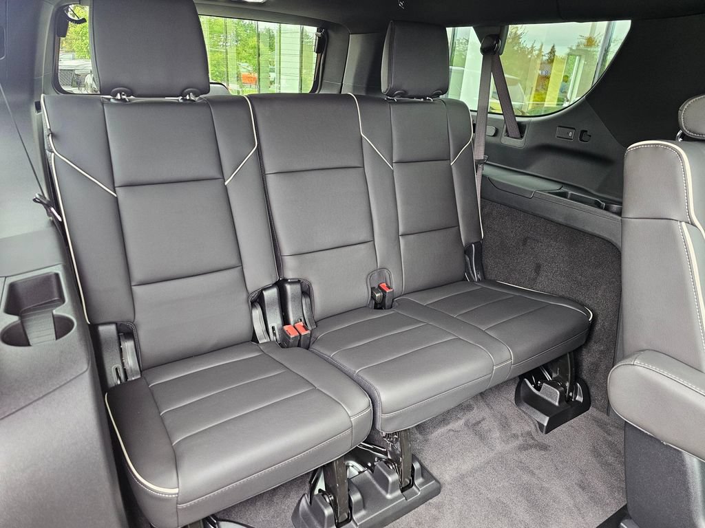 New 2026 Cadillac Escalade ESV Sport w/ Touring Package AWD/4WD image 13