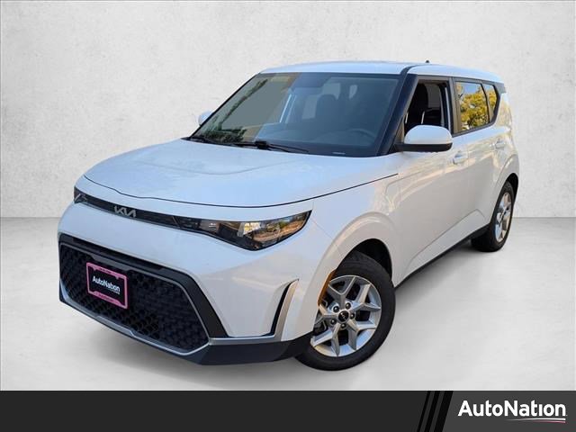 Used 2024 Kia Soul LX w/ Option Group 015