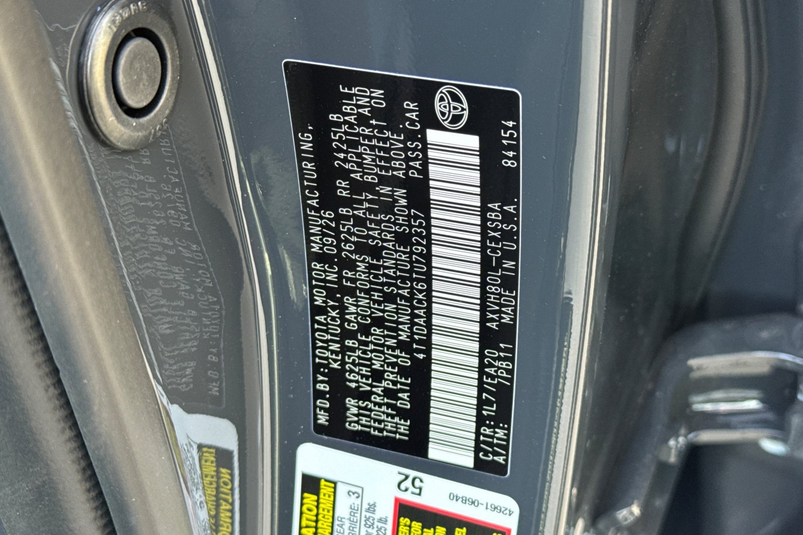 Used 2026 Toyota Camry SE w/ Multimedia Upgrade Package FWD image 33