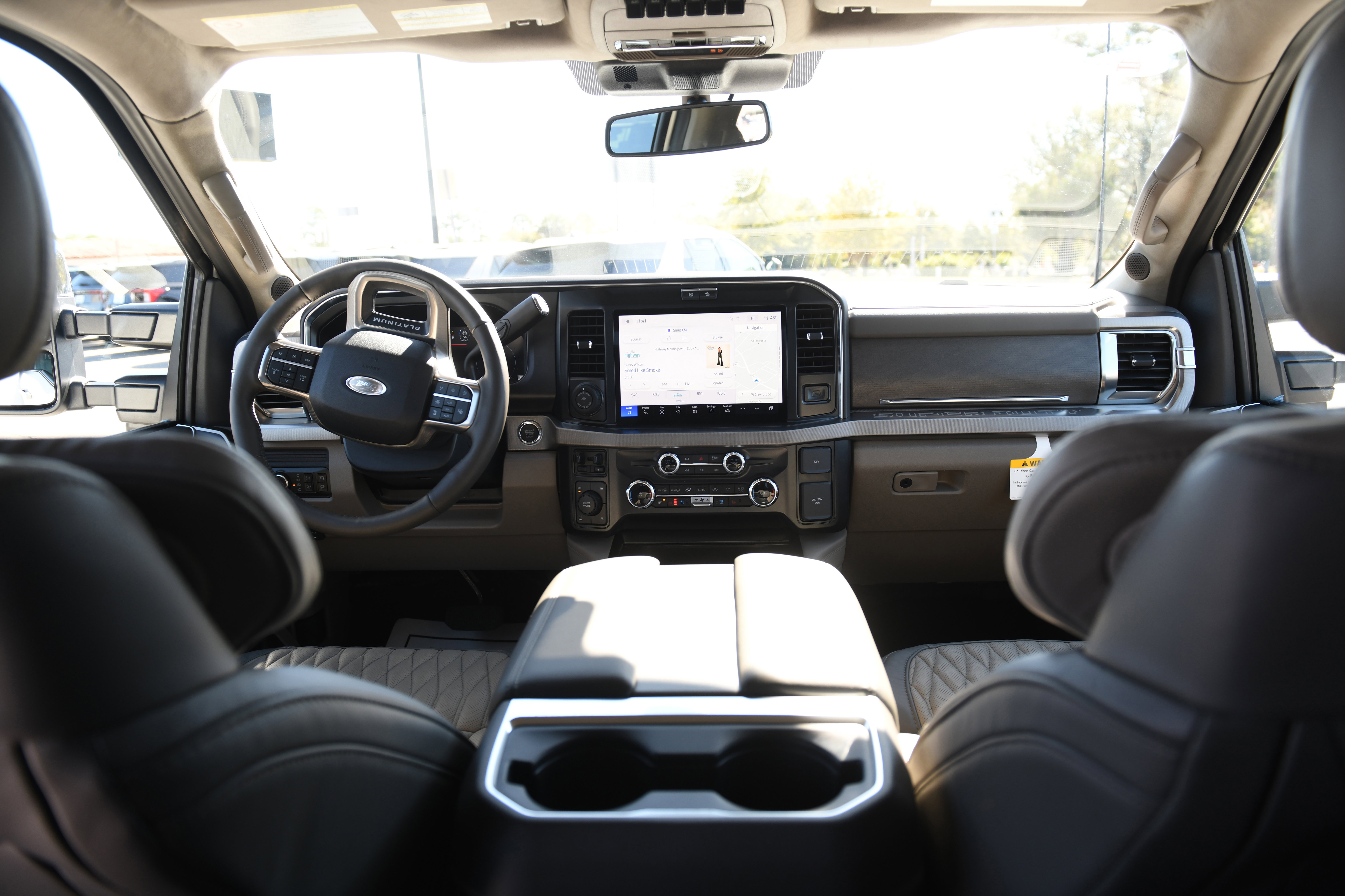 New 2026 Ford F250 Platinum w/ Platinum Plus Package image 25