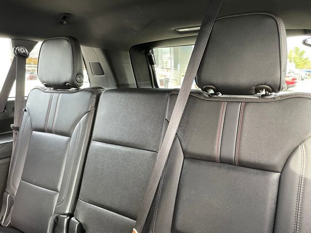 Used 2022 Chevrolet Suburban RST w/ Luxury Package image 13