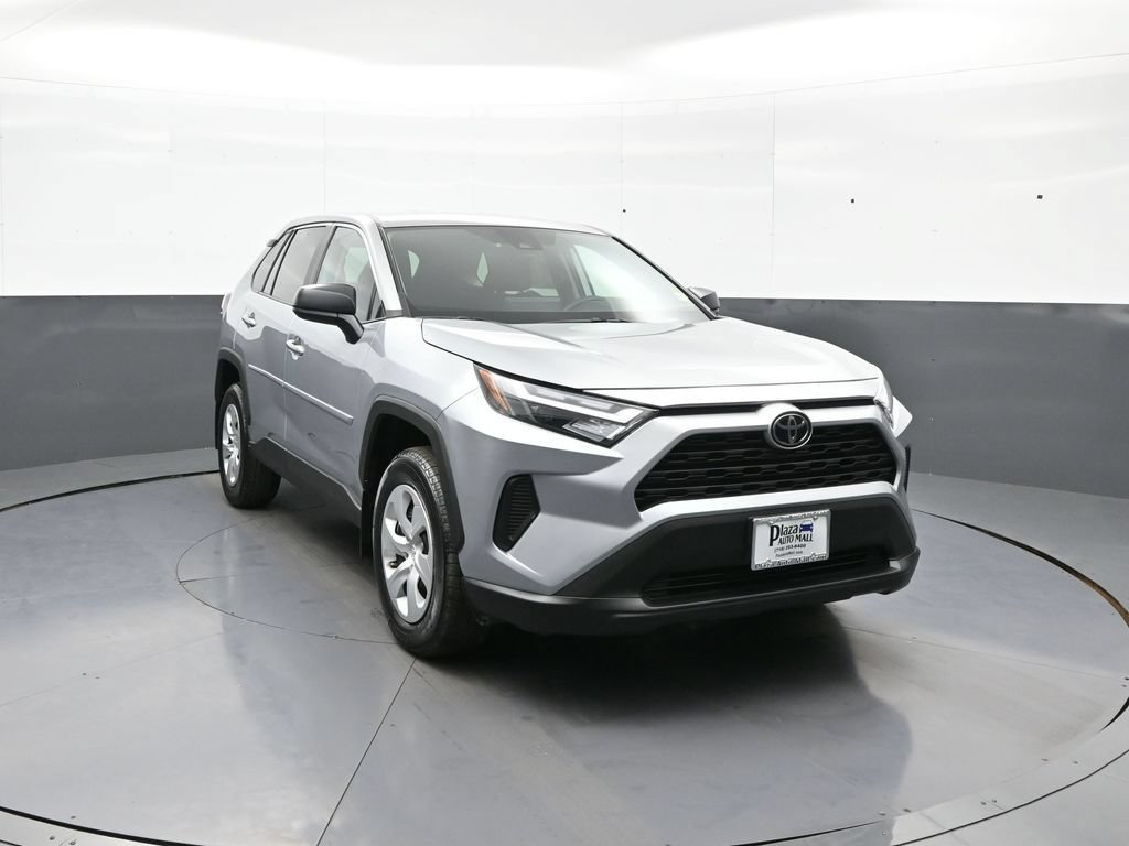 Certified 2024 Toyota RAV4 LE AWD/4WD image 3