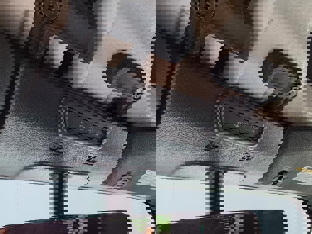 Used 2021 Jeep Gladiator Overland image 18