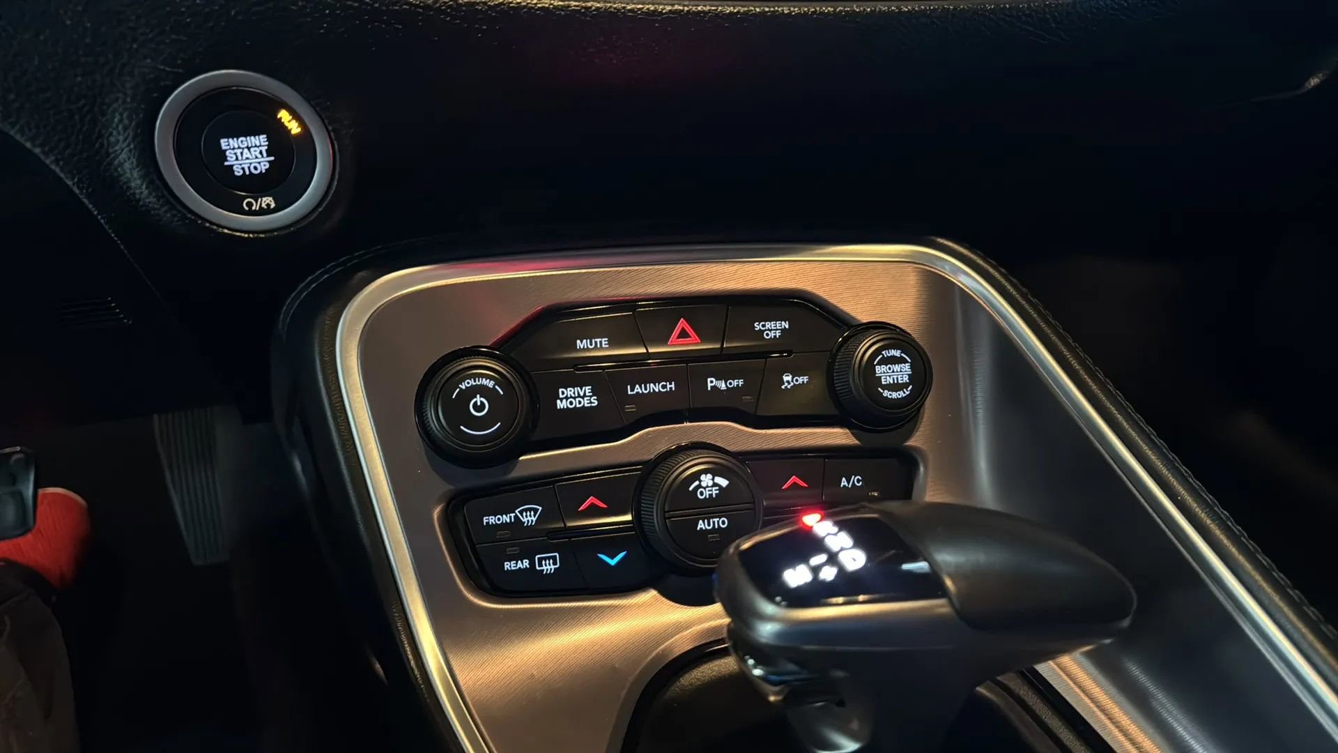 Used 2019 Dodge Challenger R/T Scat Pack w/ Widebody Package image 17