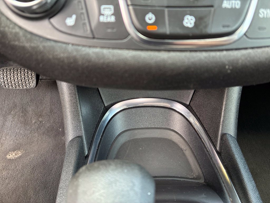Used 2024 Chevrolet Malibu LT FWD image 18
