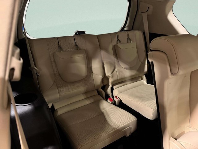 Certified 2023 Lexus GX 460 Premium w/ Premium Package AWD/4WD image 29