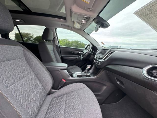 Used 2023 Chevrolet Equinox LT FWD image 19