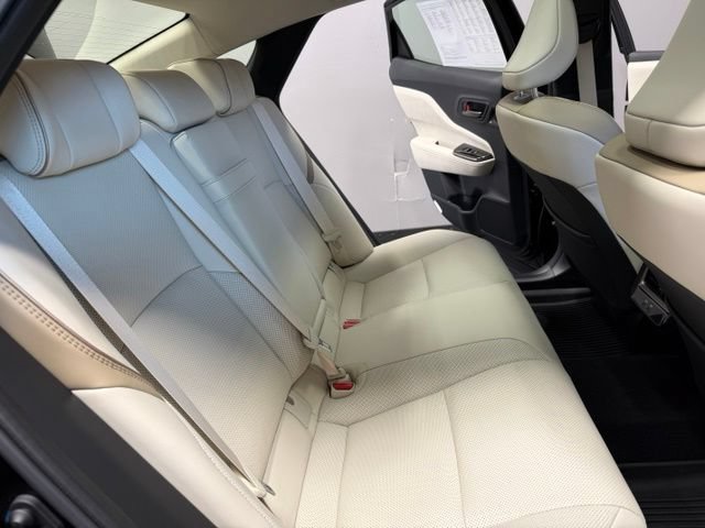 Used 2024 Toyota Crown AWD/4WD image 27