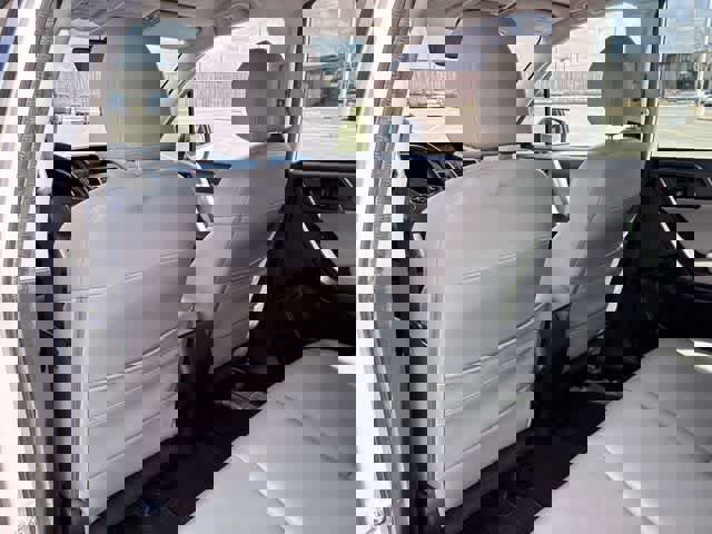 Used 2018 Subaru Forester 2.5i w/ Alloy Wheel Package image 19