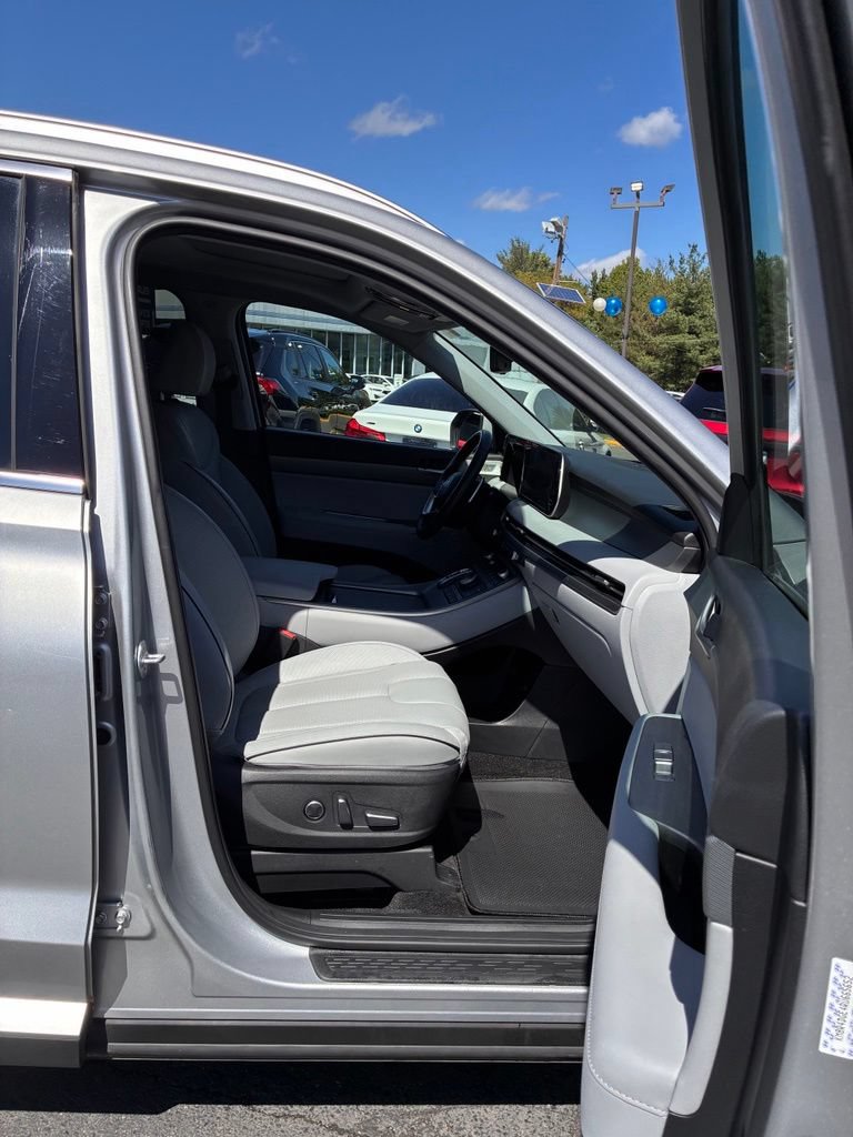 Used 2024 Hyundai Palisade SEL AWD/4WD image 24