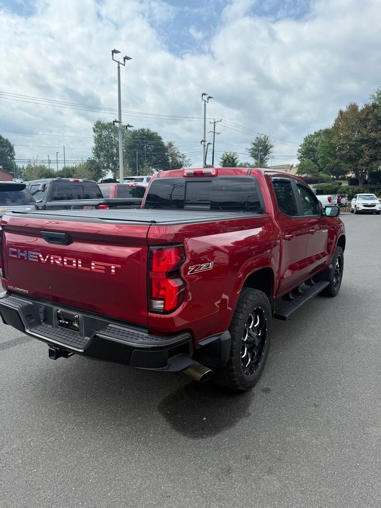 Used 2023 Chevrolet Colorado Z71 w/ Z71 Convenience Package 2 AWD/4WD image 7