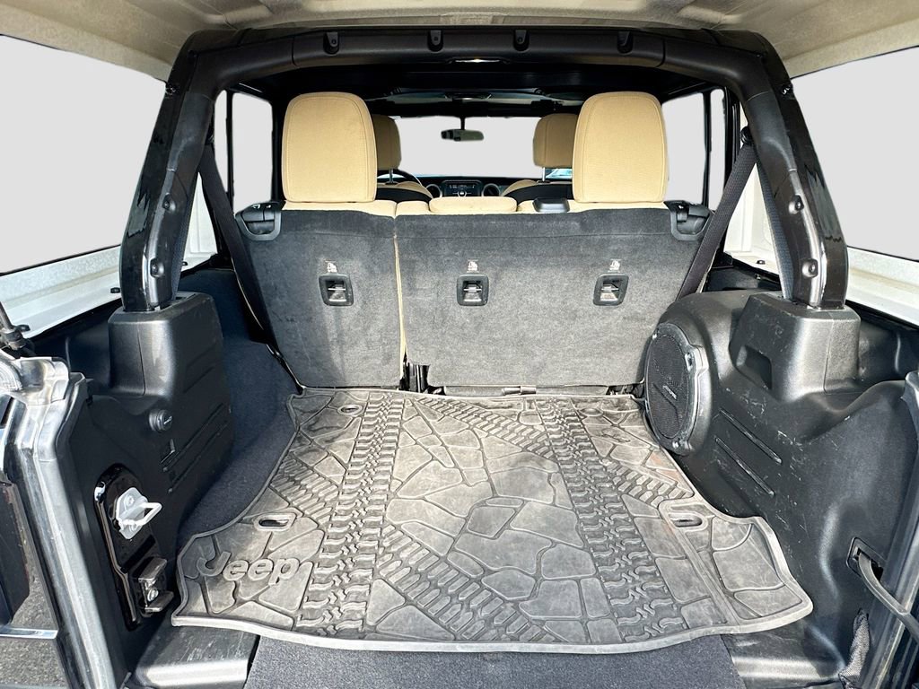 Used 2018 Jeep Wrangler Unlimited Sport S image 24