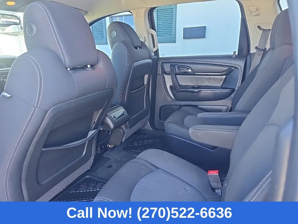 Used 2017 Chevrolet Traverse LT image 17