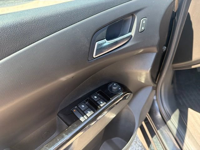 Used 2019 Chevrolet Sonic LT FWD image 11