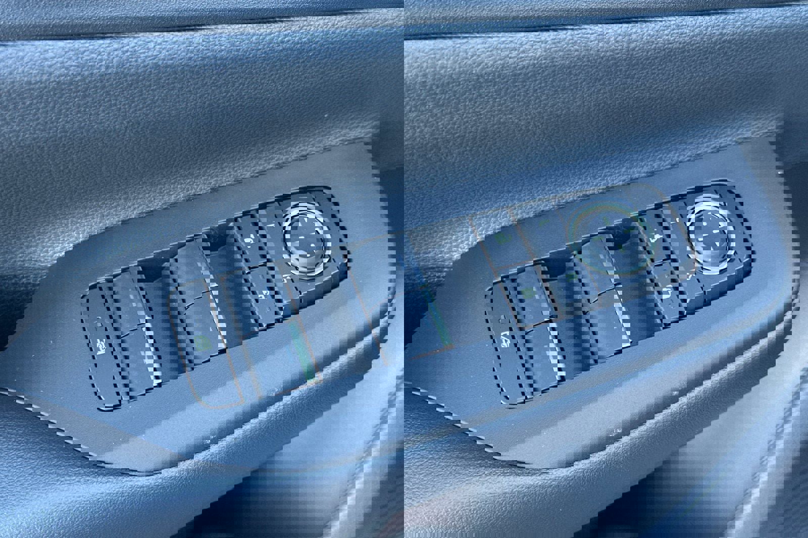 New 2026 Toyota Prius Plug-In Hybrid image 13