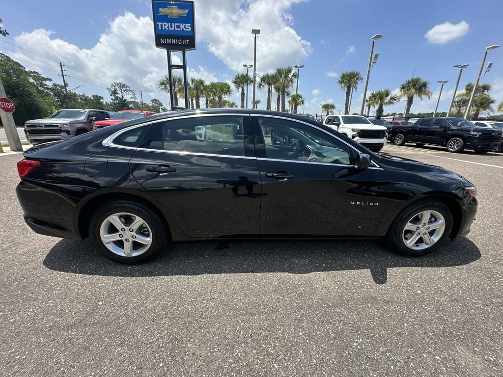 Used 2024 Chevrolet Malibu LT FWD image 17