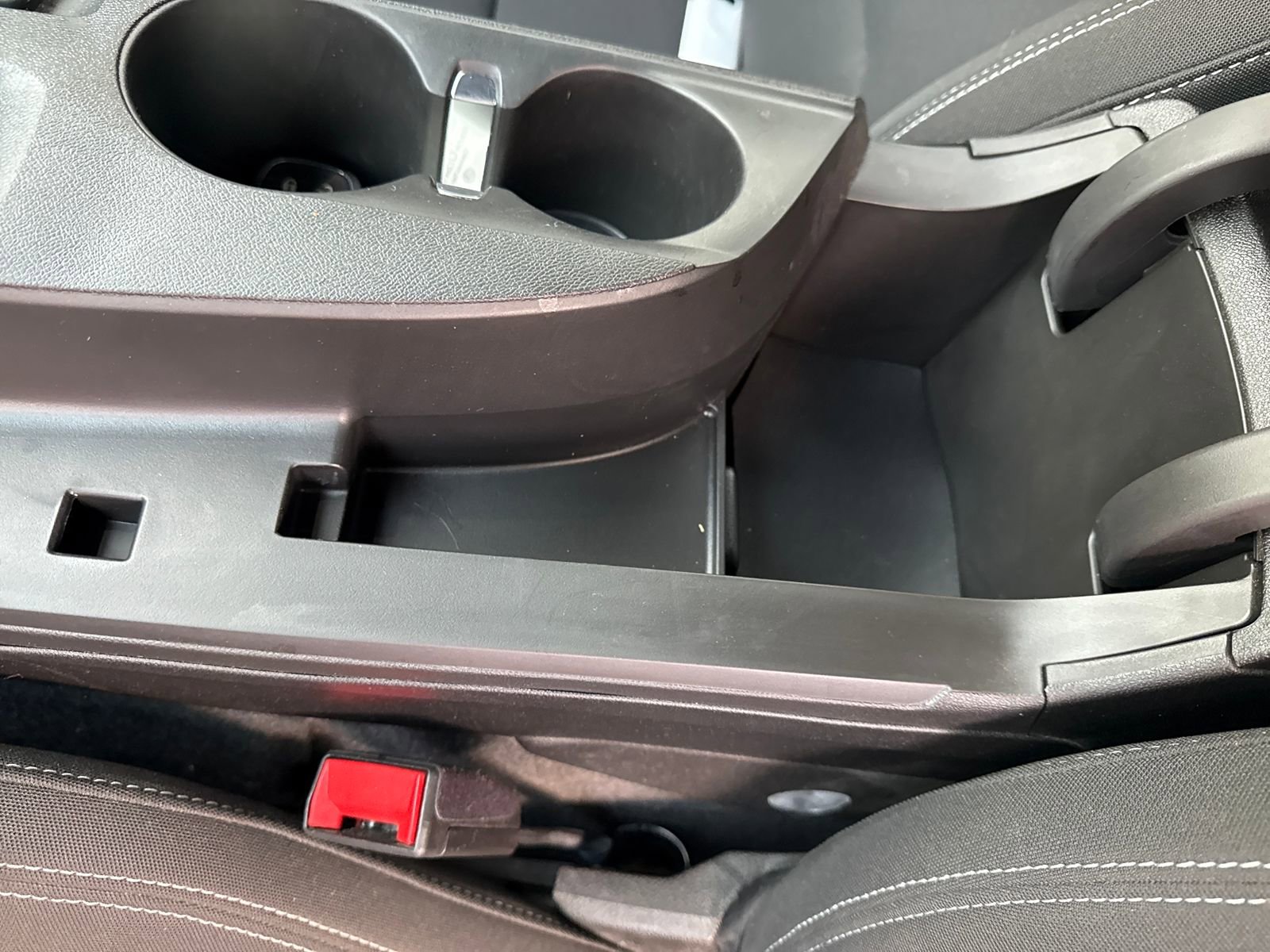 Used 2023 Chevrolet Camaro LT w/ Technology Package image 26