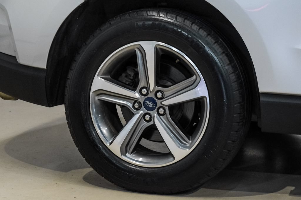 Used 2019 Ford Edge SEL w/ Equipment Group 201A FWD image 57