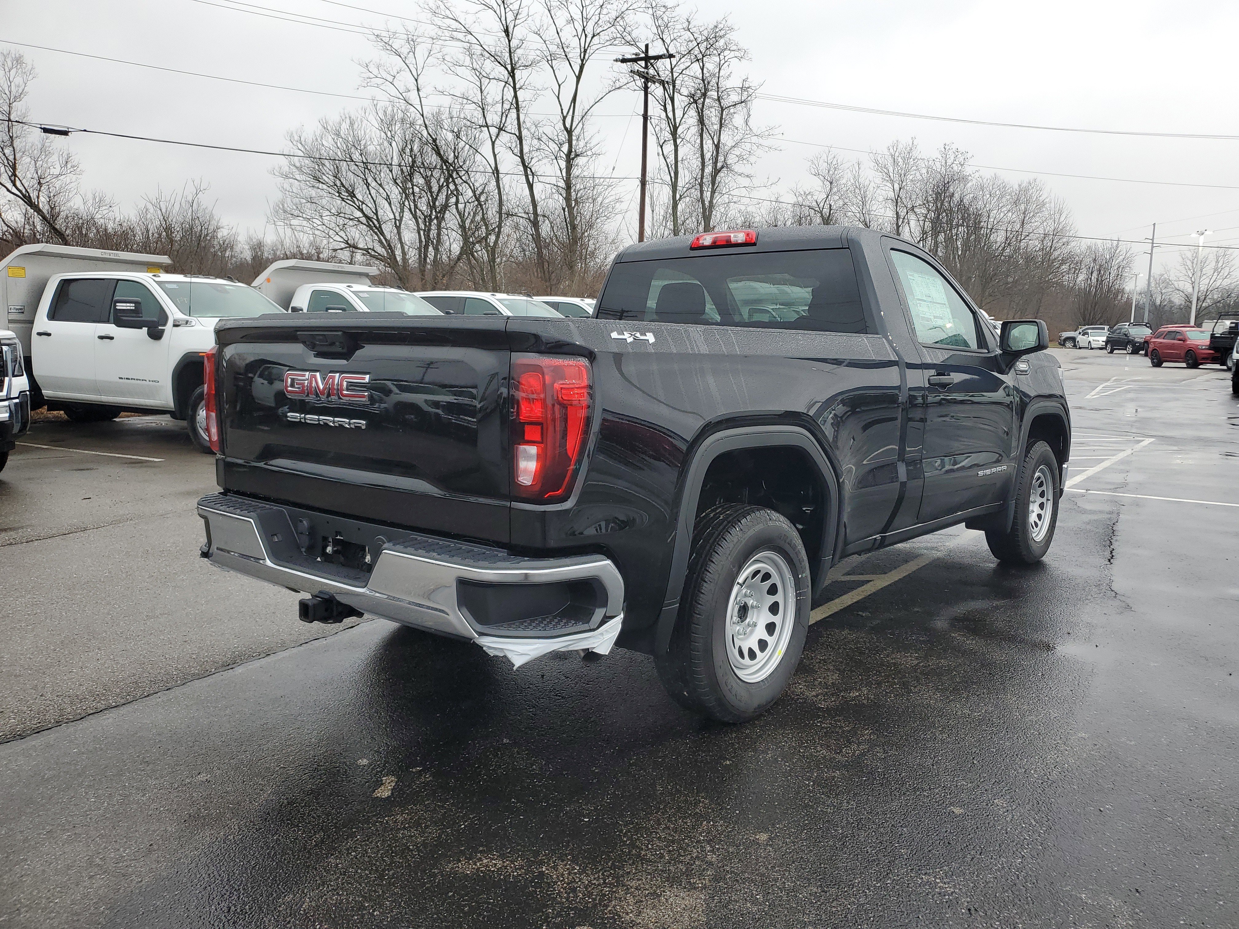 New 2026 GMC Sierra 1500 Pro w/ Pro Value Package image 4