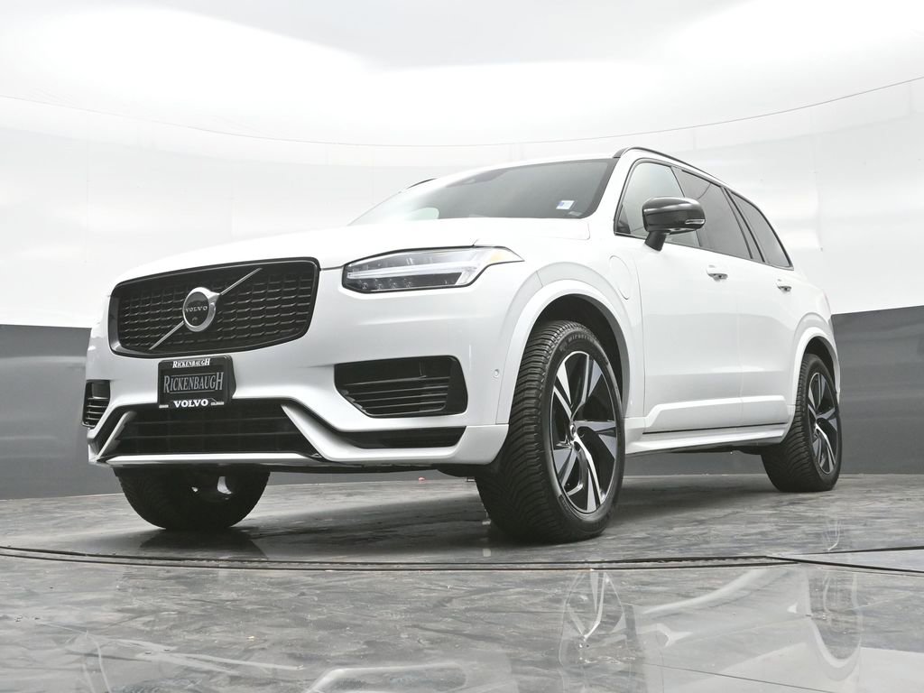 Used 2022 Volvo XC90 T8 R-Design image 18