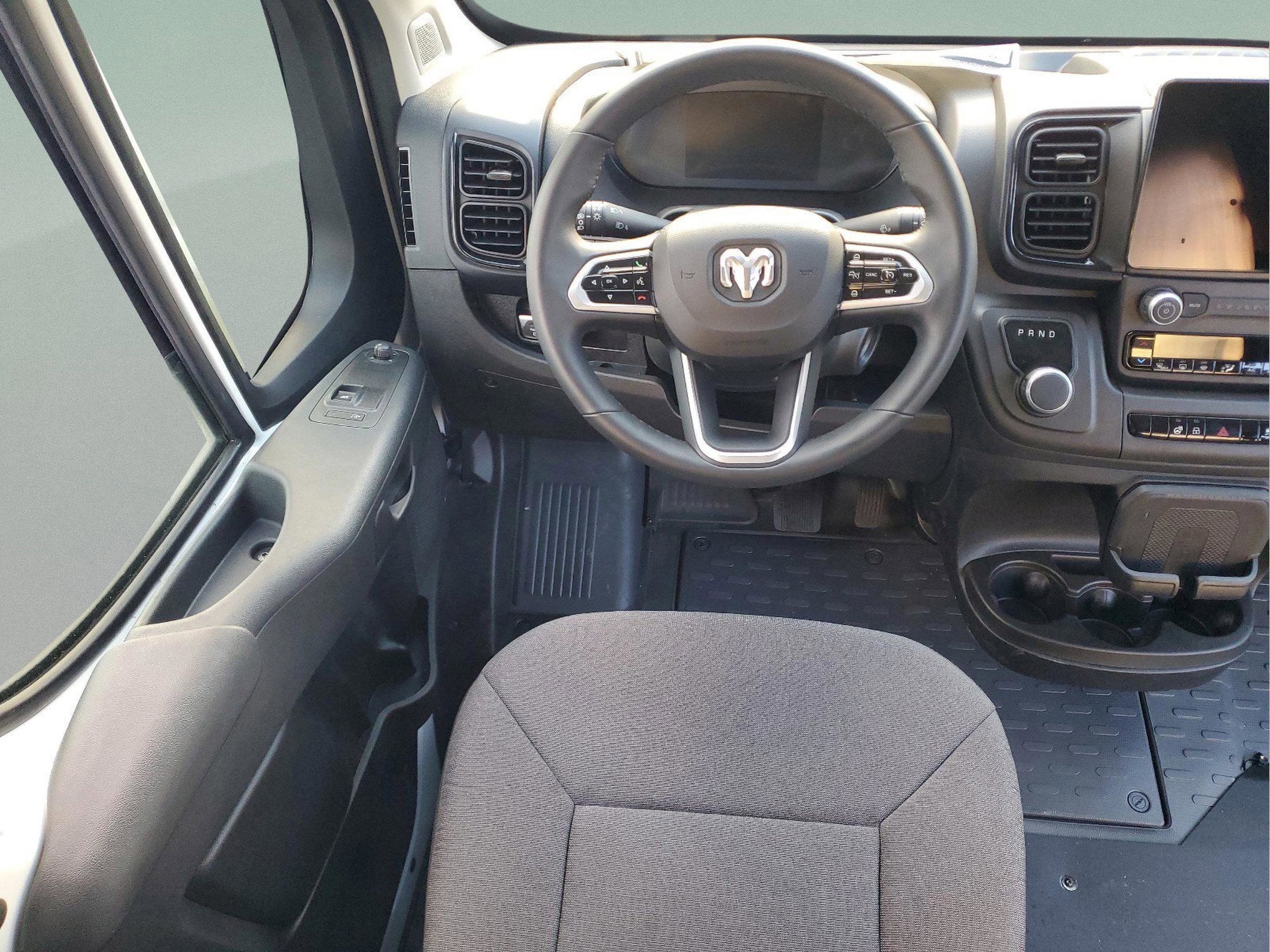 New 2025 RAM ProMaster 3500 FWD image 24