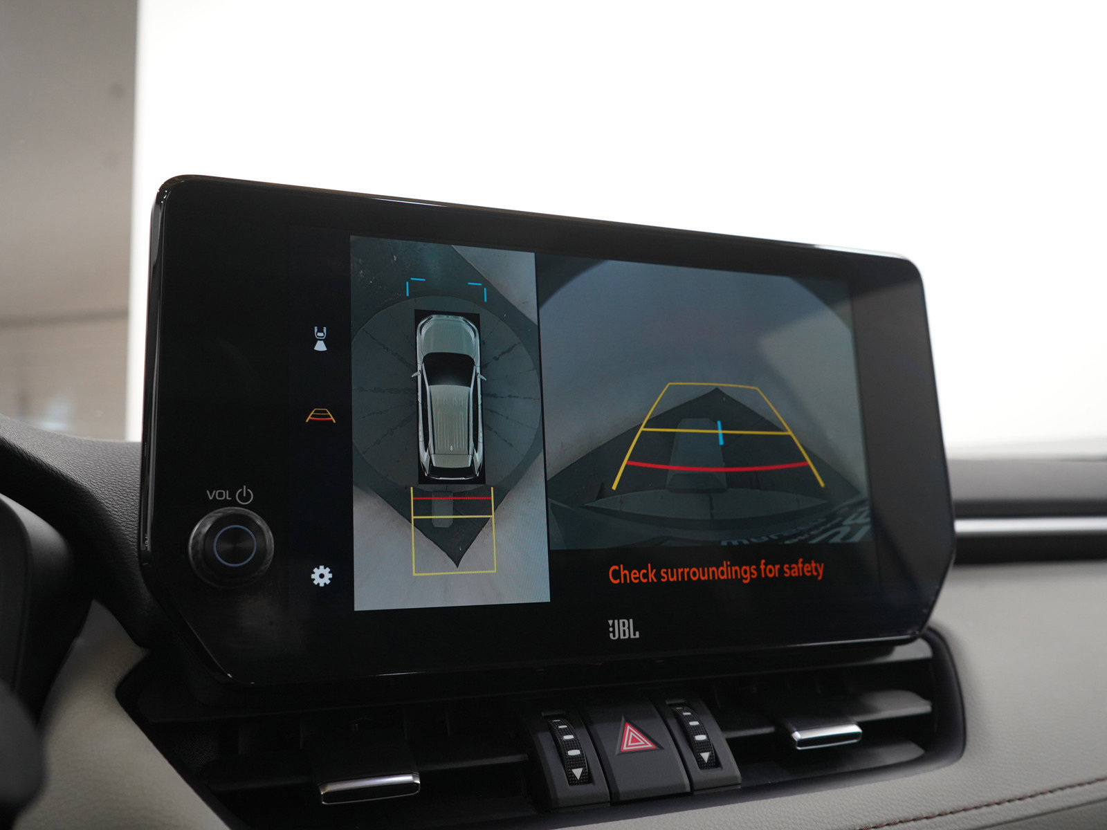 Used 2023 Toyota RAV4 Limited AWD/4WD image 30