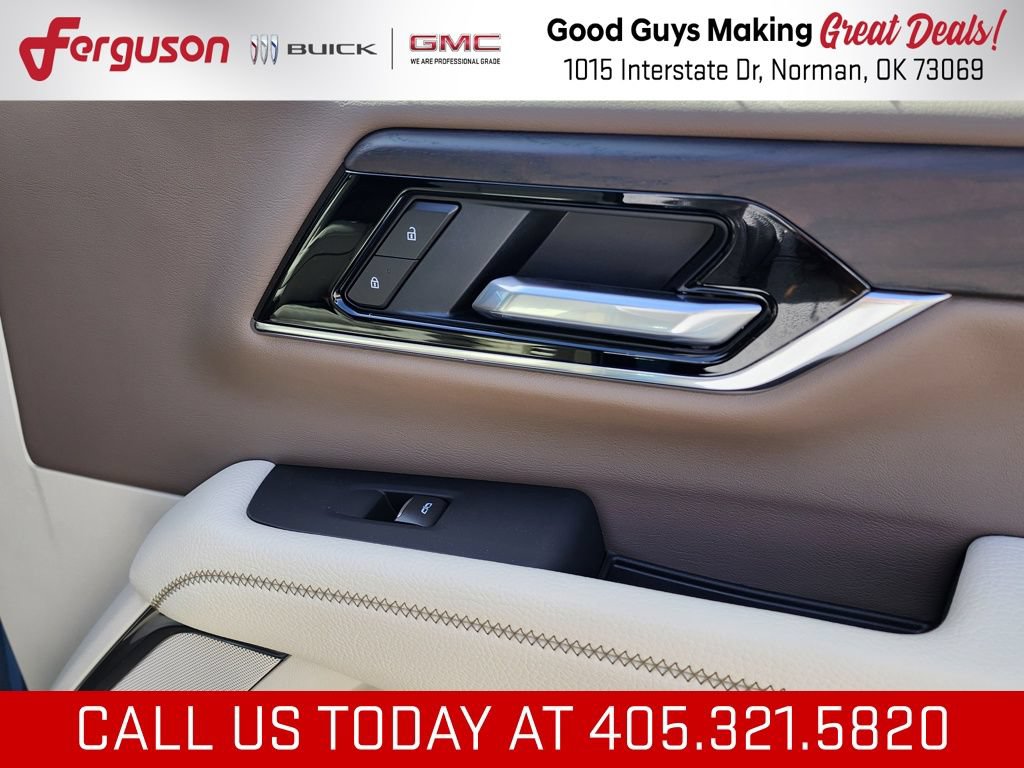 New 2026 GMC Yukon XL Denali w/ Sun & Power Step Package AWD/4WD image 44