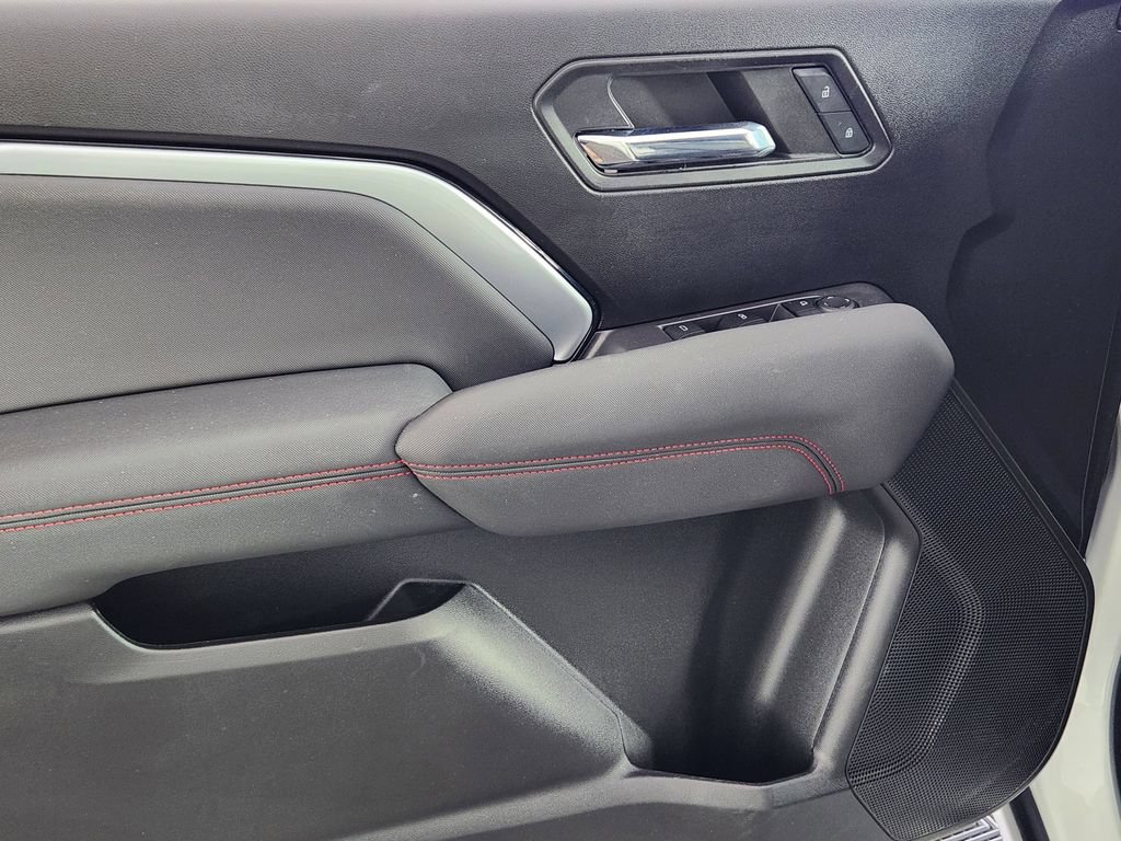 Used 2023 Chevrolet Colorado Z71 AWD/4WD image 16
