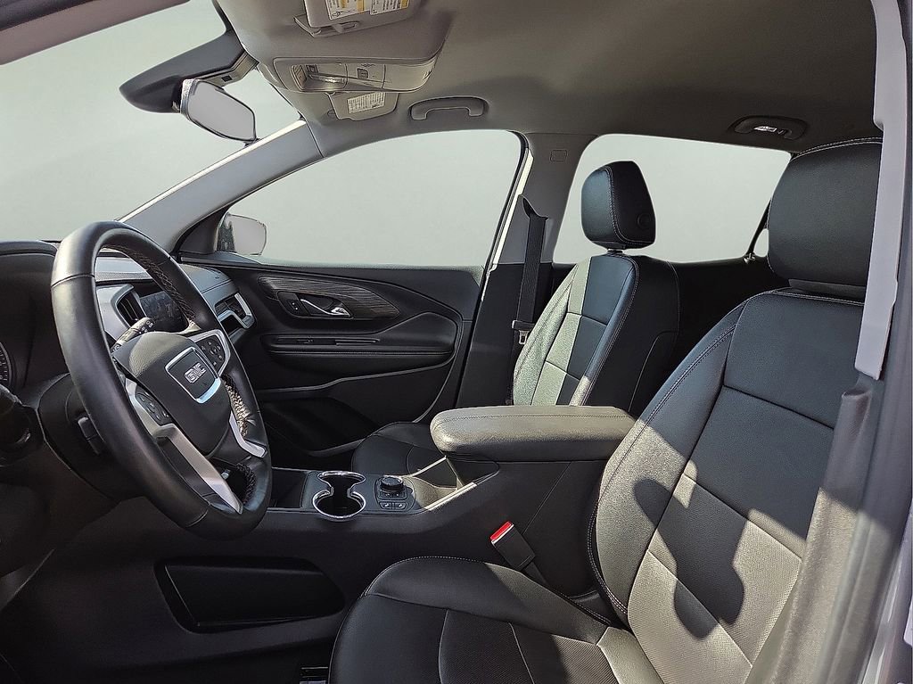 Used 2024 GMC Terrain SLT image 26