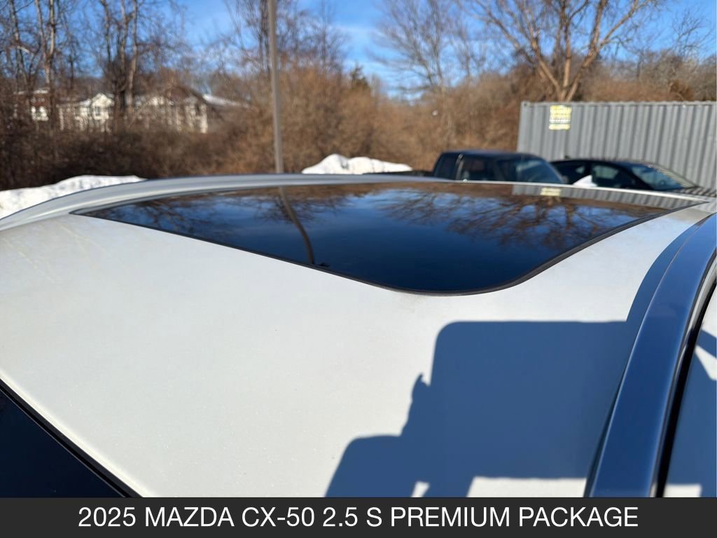 Used 2025 MAZDA CX-50 AWD 2.5 S w/ Weather Package image 14