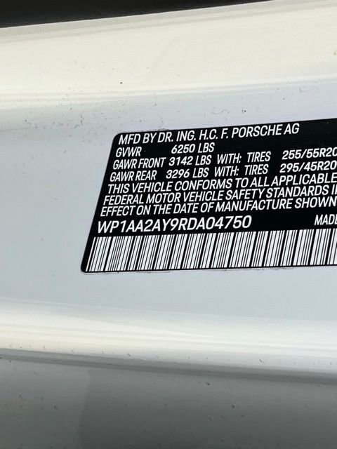 Used 2024 Porsche Cayenne image 36