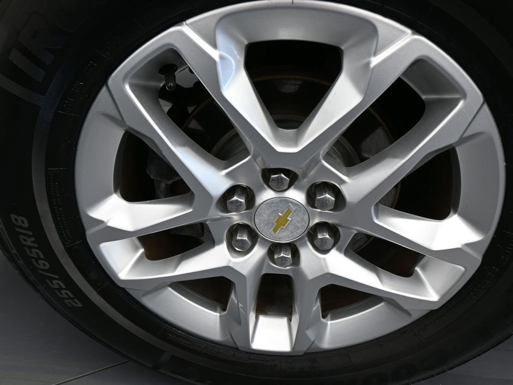 Used 2018 Chevrolet Traverse LT image 41