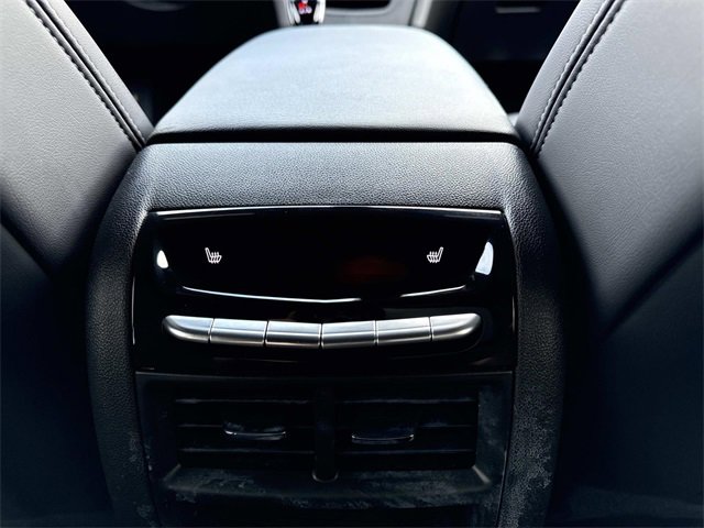 Certified 2024 Cadillac XT5 Premium Luxury w/ LPO, Floor Liner Package image 18