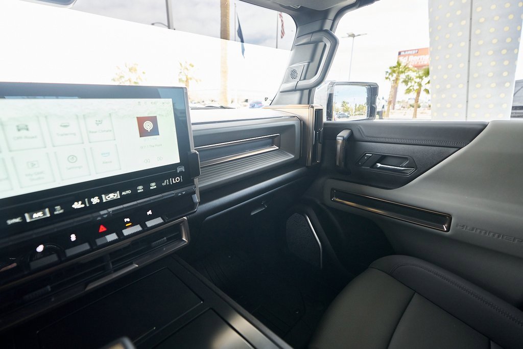 Used 2025 GMC Hummer EV 3X image 57